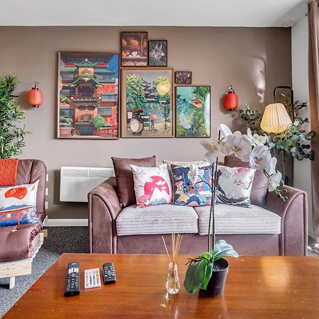 Anime Suite - Central And Free Parking With Netflix Бирмингем Экстерьер фото