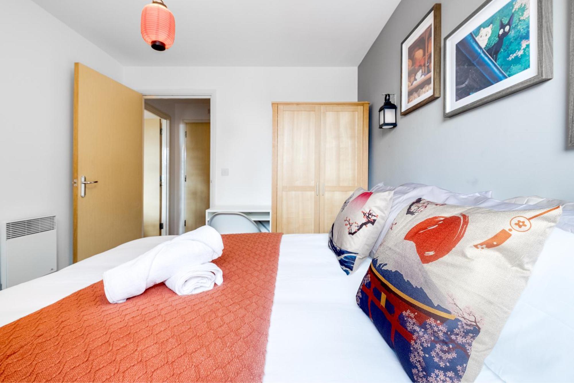 Anime Suite - Central And Free Parking With Netflix Бирмингем Экстерьер фото
